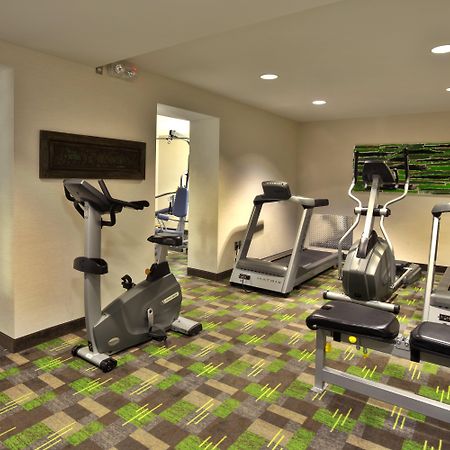 Holiday Inn Express Winnipeg Airport - Polo Park By Ihg מראה חיצוני תמונה